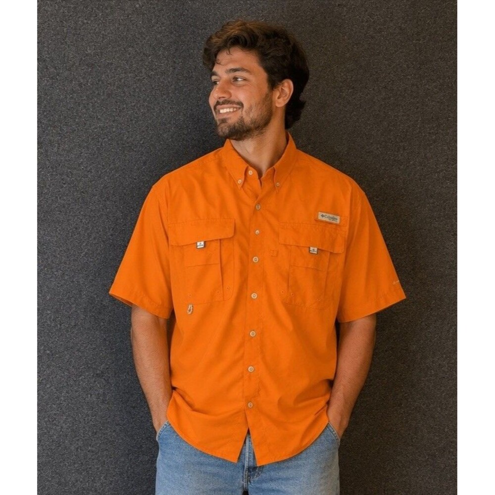 Columbia PFG Fishing Shirt Mens Medium Orange Vented Short Sleeve Button Front